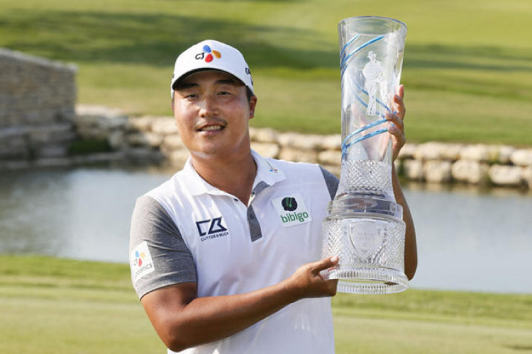 Korean Lee Kyoung-hoon ปกป้องตำแหน่ง PGA Tour